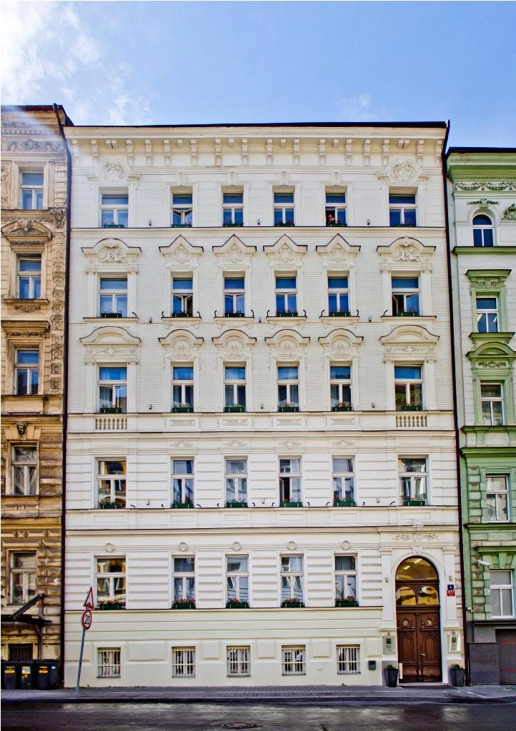 Royal Court Hotel Praga Esterno foto